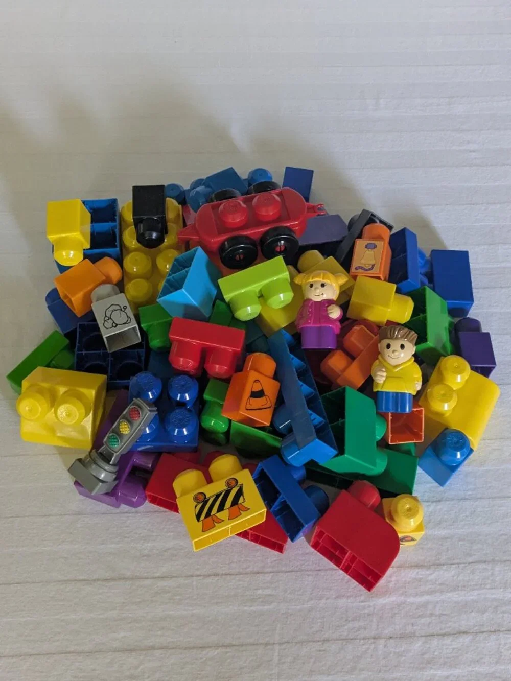 Barrel of Mega Bloks Building Bloks for Beginning Builders Ages 1+
